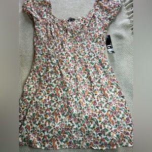 Women’s dress